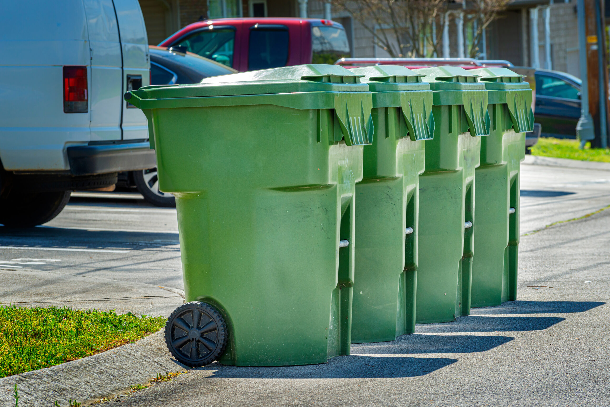 Curbside Trash Services: Affordable Waste Pickup Solutions