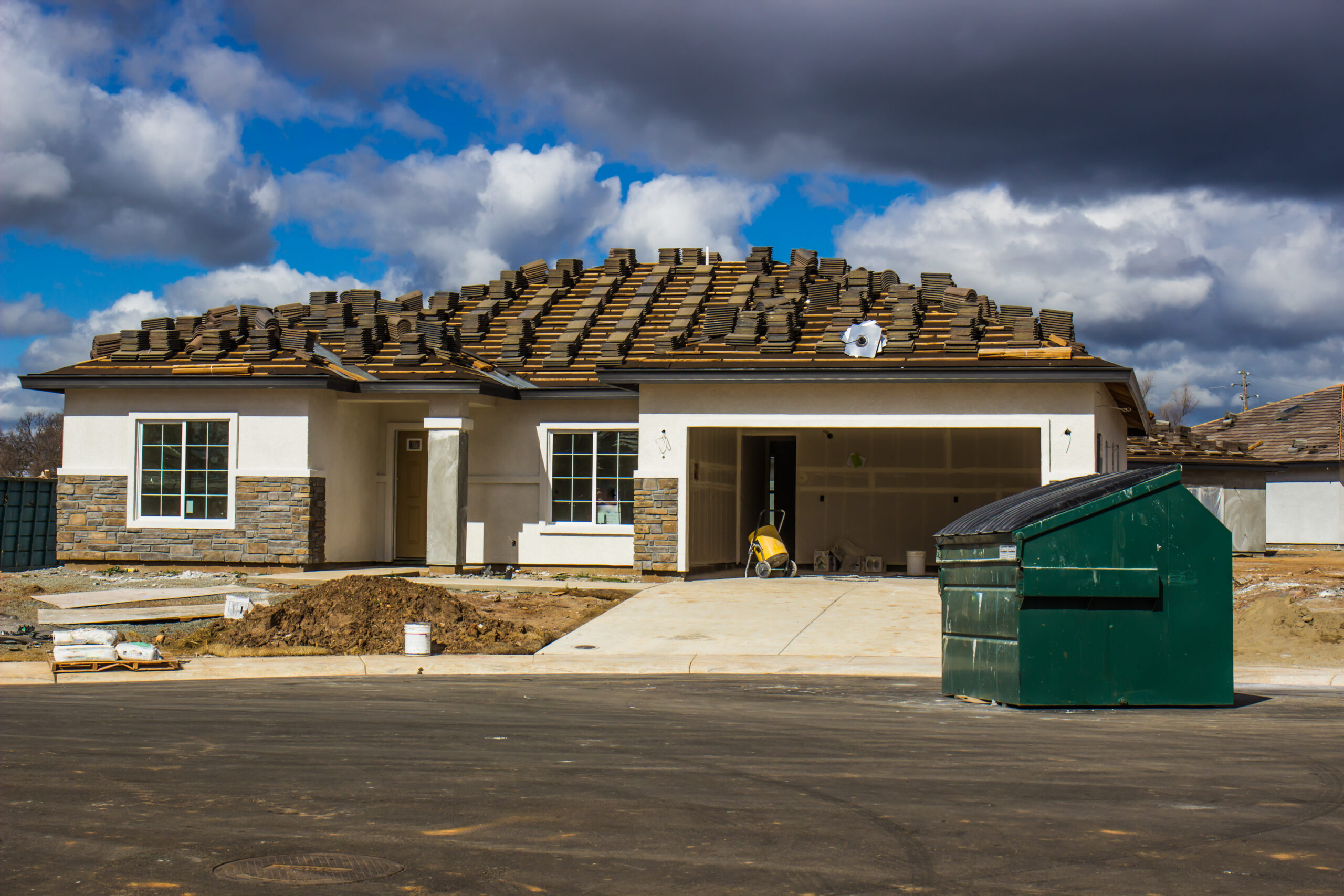 Roll Off Dumpster Rental Near Me: Affordable Local Sizes & Reliable Service